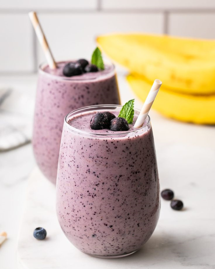 Blueberry Banana Smoothie